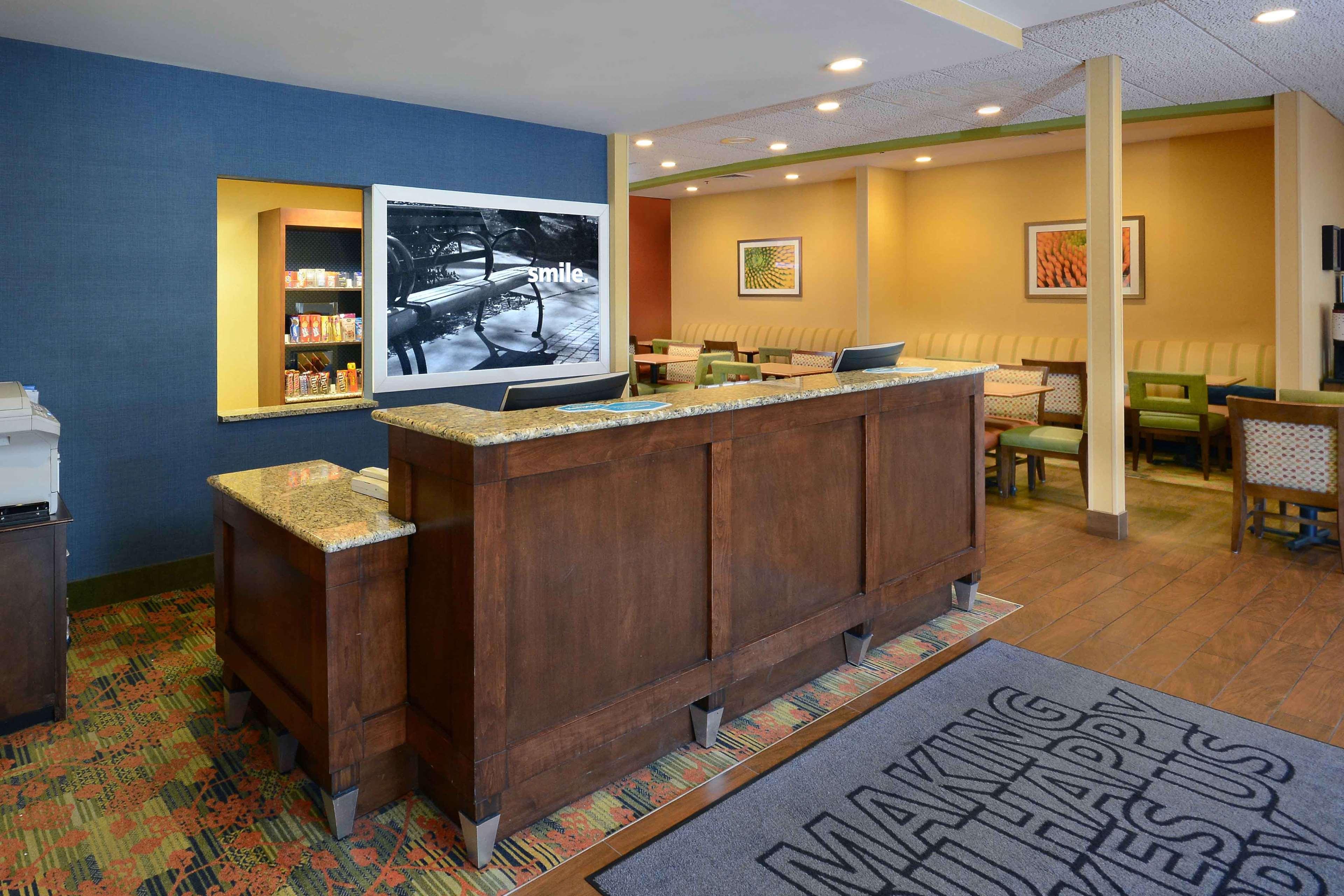 Hampton Inn Fayetteville Fort Bragg Eksteriør billede