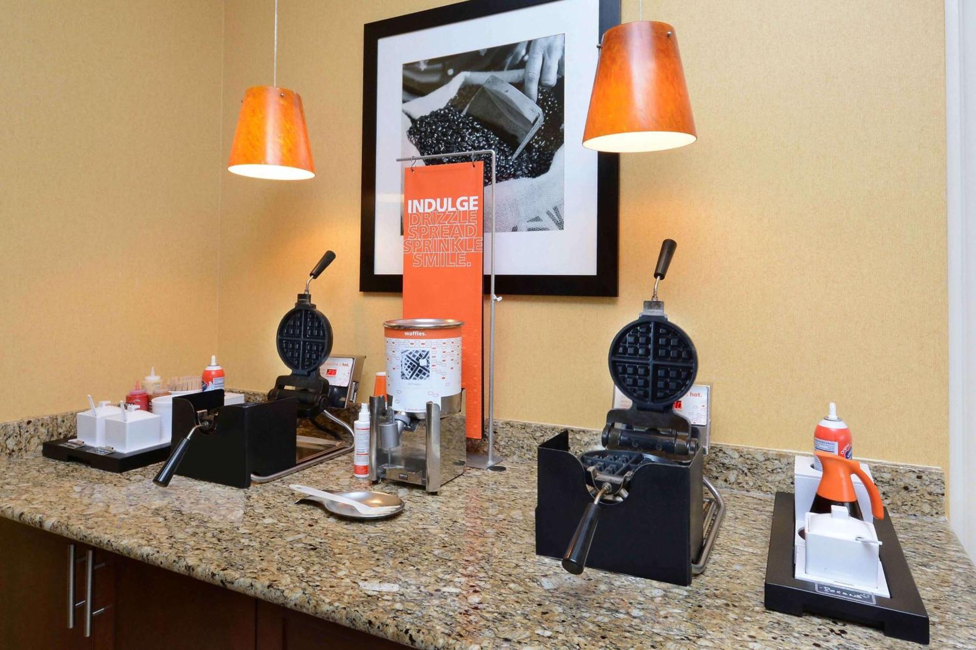 Hampton Inn Fayetteville Fort Bragg Eksteriør billede