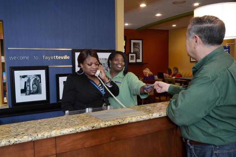 Hampton Inn Fayetteville Fort Bragg Eksteriør billede